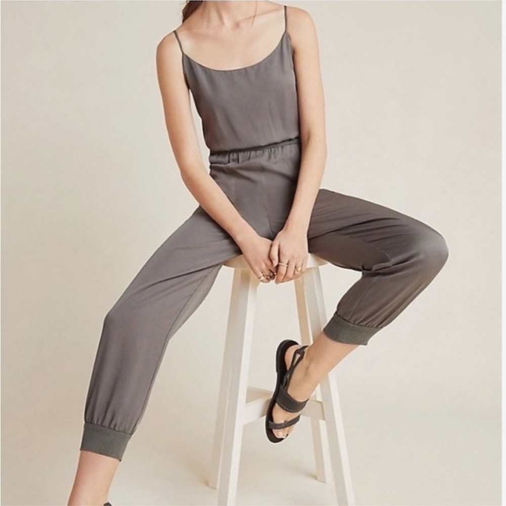 ANTHROPOLOGIE- Nisa JoggerJumpsuit, Size Medium in Olive Green